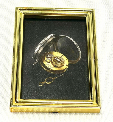 Mini Golden Frame