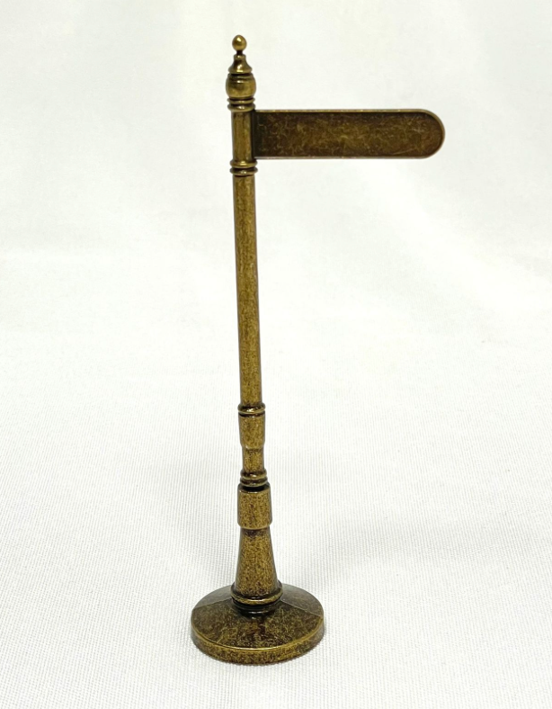 Single Antique Brass Sign Post
